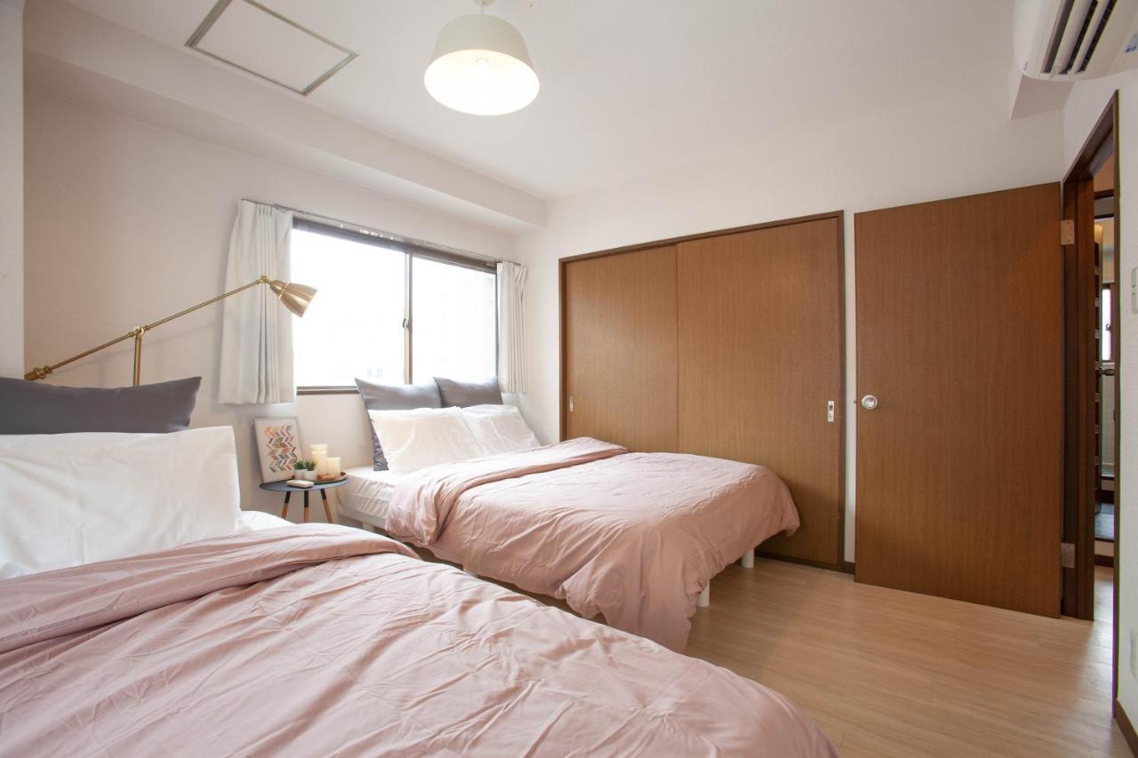 Second Hojo Building Apartment *