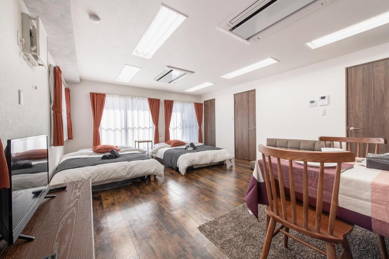 Apartment Second Hojo Building Tokyo
