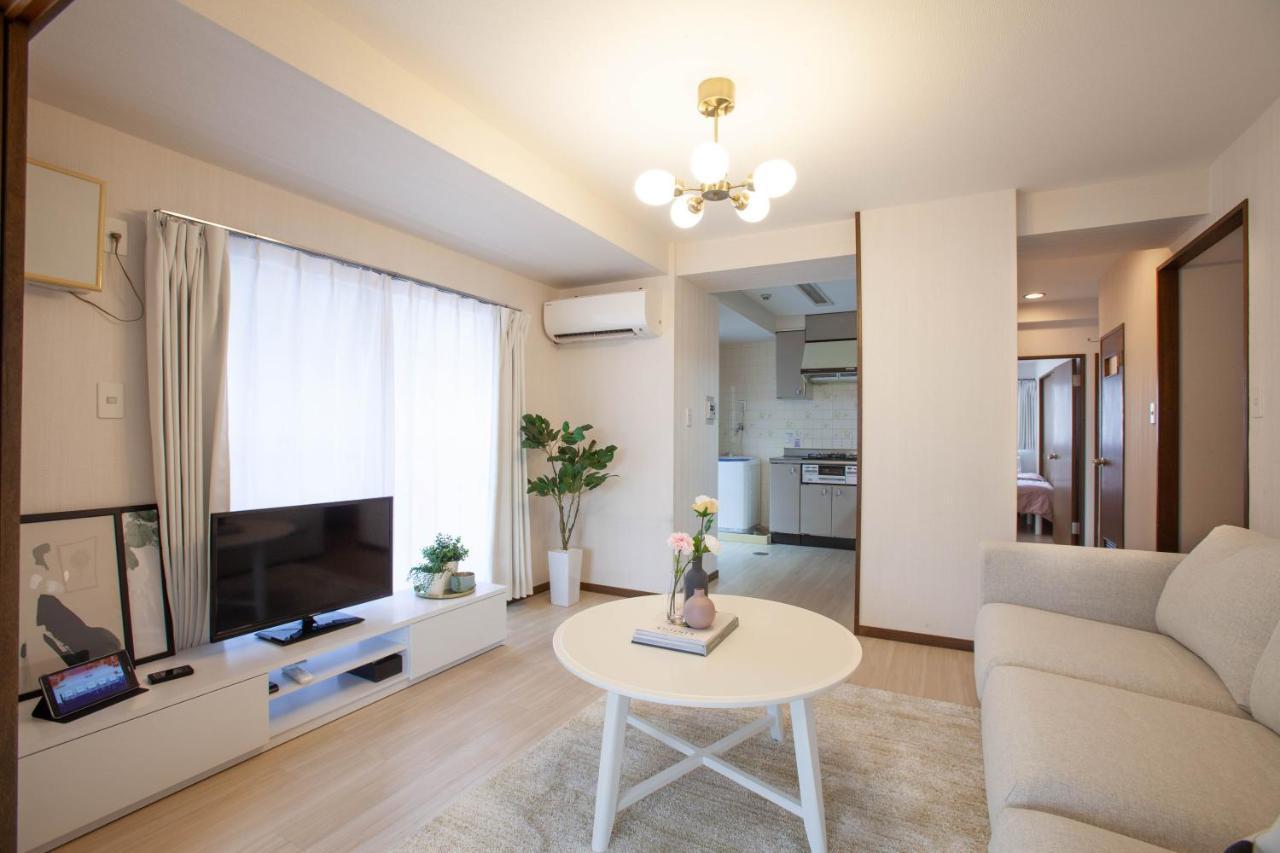 Second Hojo Building Apartment
